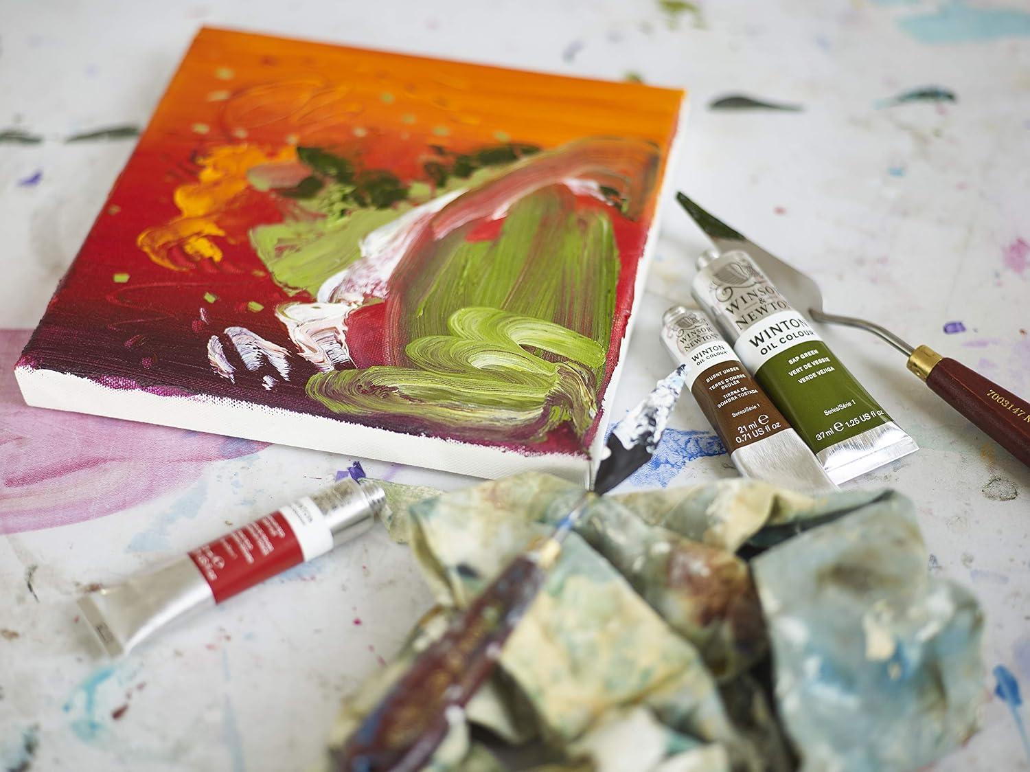 Detalle 1 de Winsor & Newton Winton Cadmium Yellow Light Oil Paint, 37ml Tube