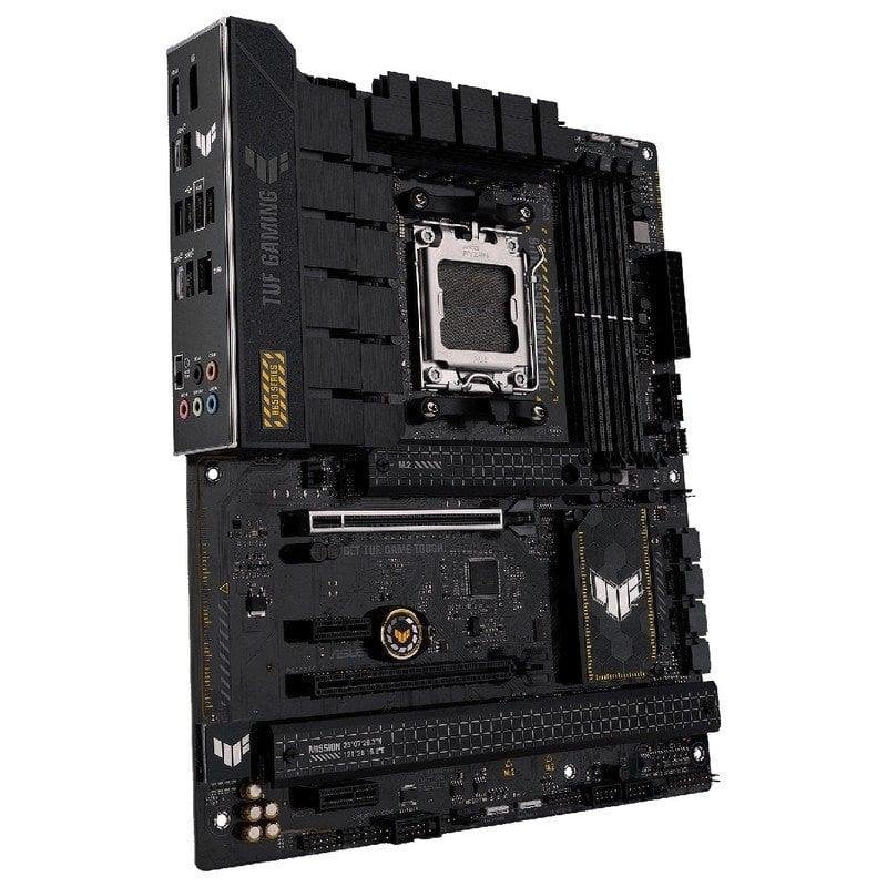 Detalle de ASUS TUF GAMING B650-PLUS placa base 7000 series ✓