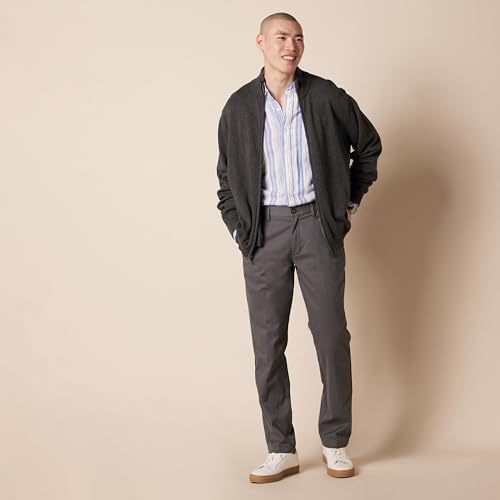 Detalle de Amazon Essentials Men's Straight Fit Wrinkle-Resistant Chino Trousers — Grey, 33W / 32L