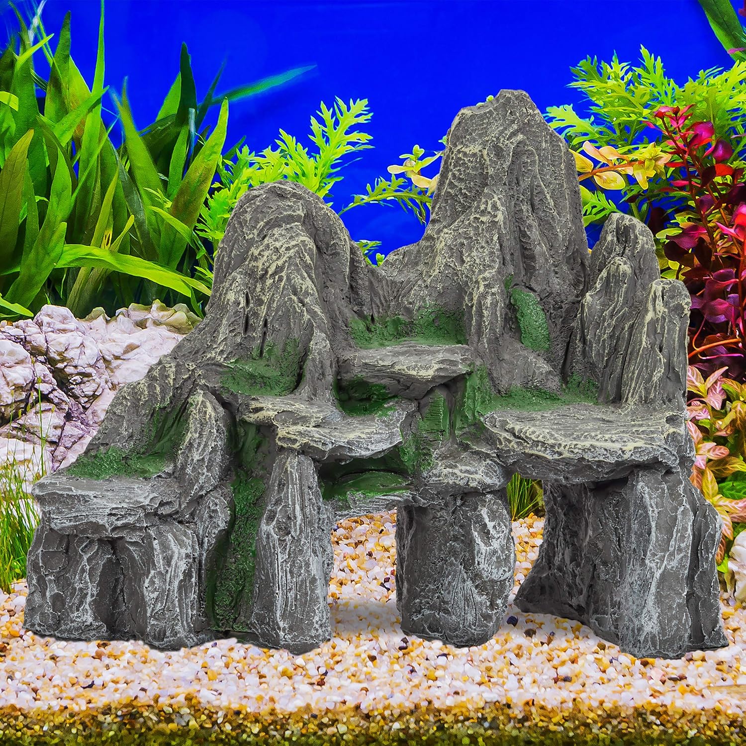 Thumbnail 1 de Relaxdays déco d’Aquarium : rocher avec grotte en pierre grise et mousse verte (21 cm)