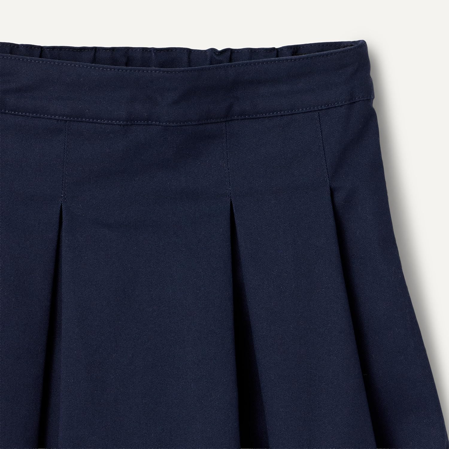 Detalle de Amazon Essentials Girl's Uniform Pleated Skort