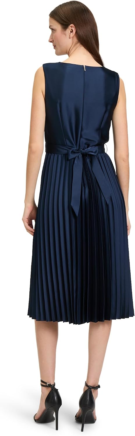 Detalle 2 de Betty & Co Damen Chiffonkleid 36 Plissee