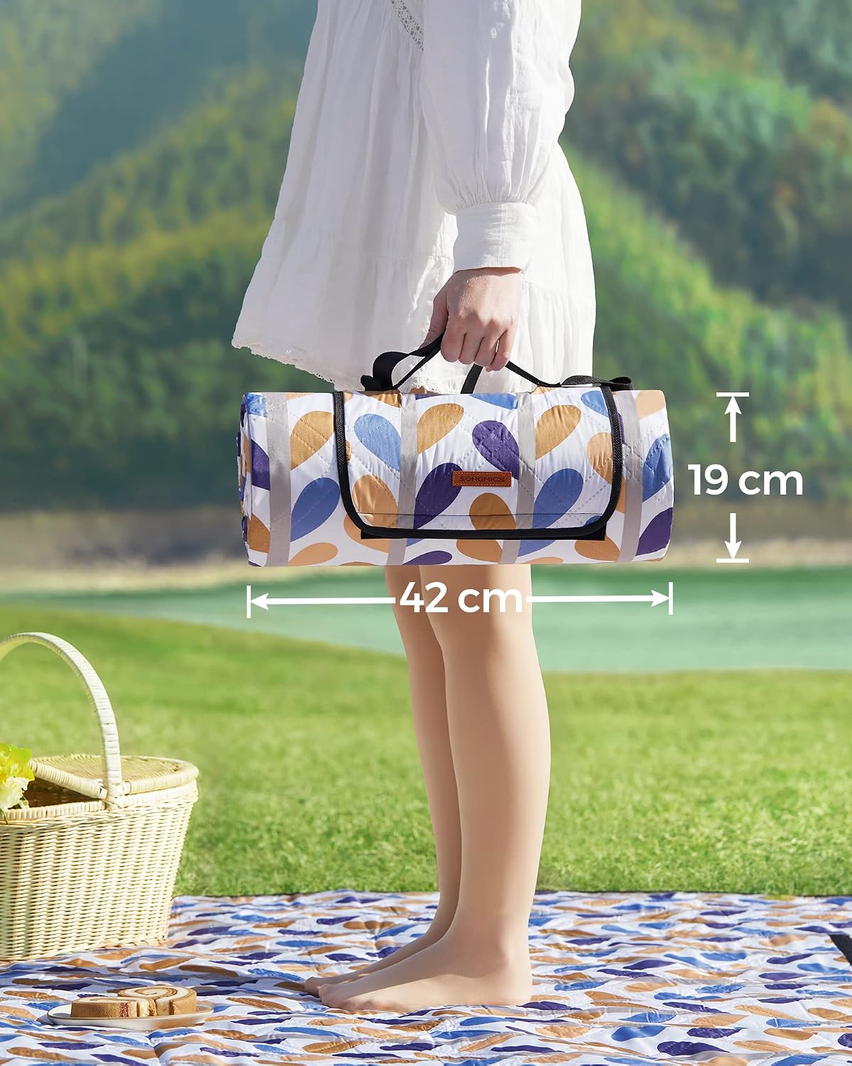 Detalle de SONGMICS Picnic Blanket 300 x 200 cm: Large, Waterproof, Foldable Leaf Pattern Mat