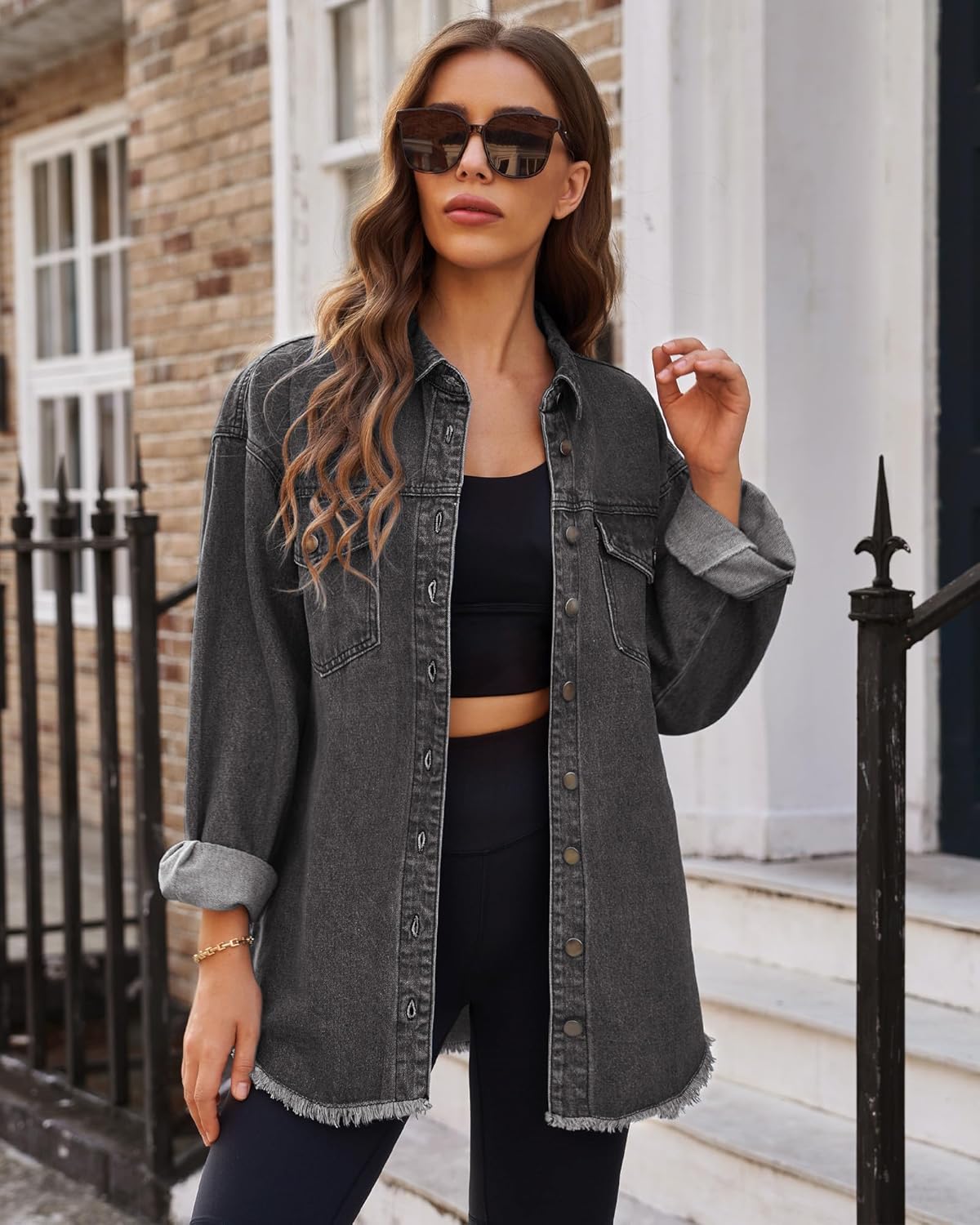 Thumbnail 5 de Vetinee Women’s Oversized Denim Shacket with Frayed Hem and Pockets