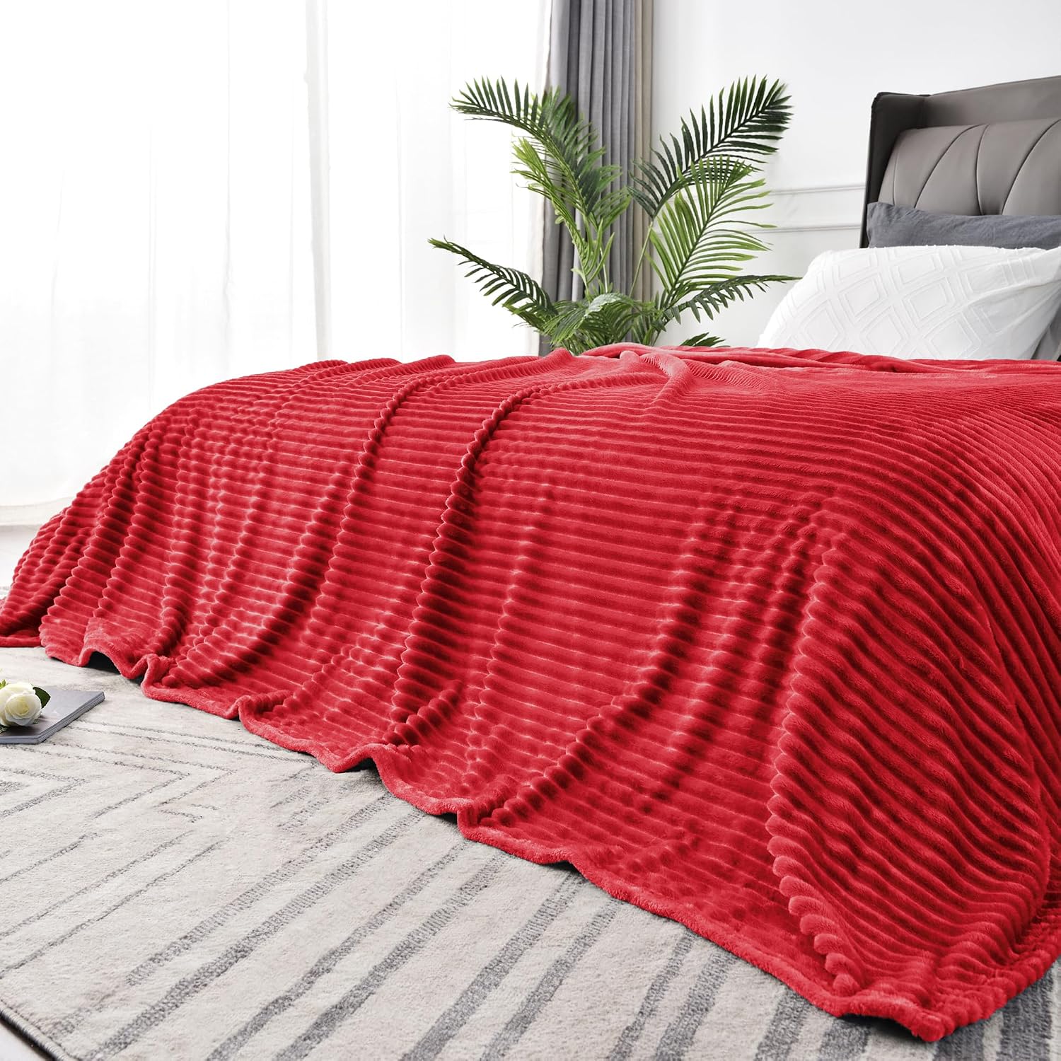 Detalle de BEDELITE King Blanket 108x90 Inch