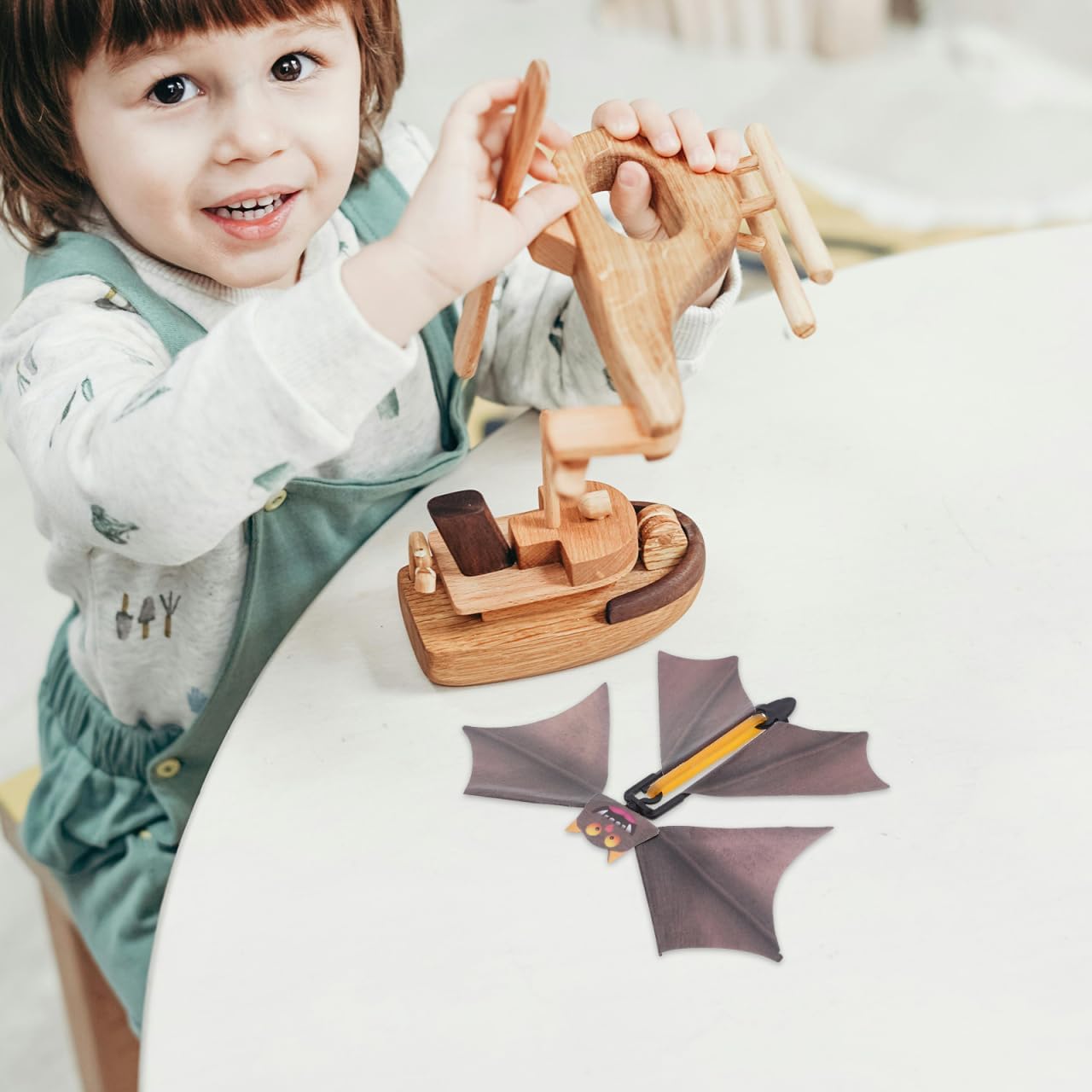 Thumbnail 5 de EXCEART Flying Bat Toy 5.5in