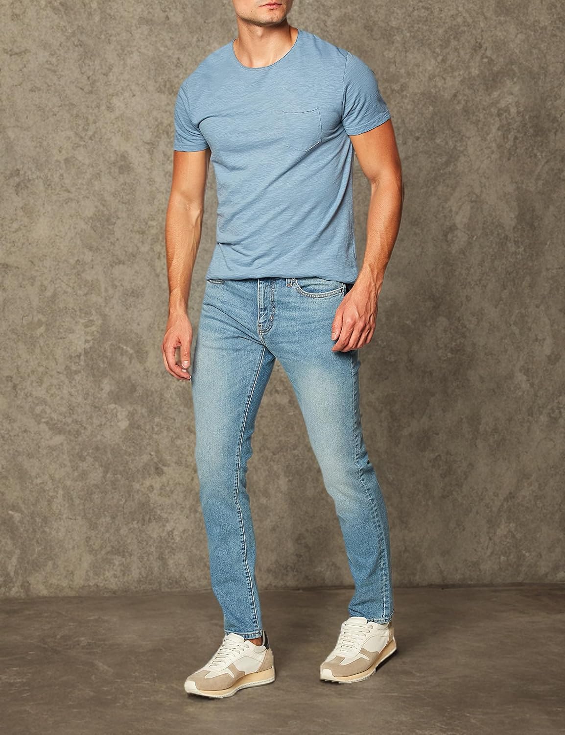 Thumbnail 5 de Amazon Essentials Herren Slim-Fit-Jeans in Auslauffarben