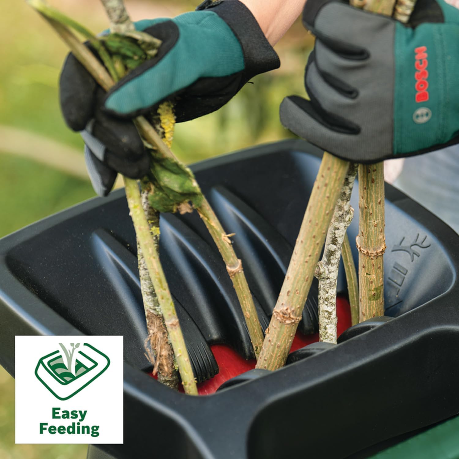 Thumbnail 2 de Bosch AXT Rapid 2200 shredder (2200W) for garden debris and up to 40mm branches