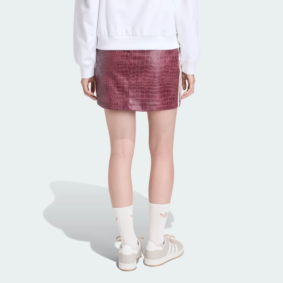 Thumbnail 1 de MINIFALDA DE POLIPIEL Adidas: estilo burgundy con enfoque práctico
