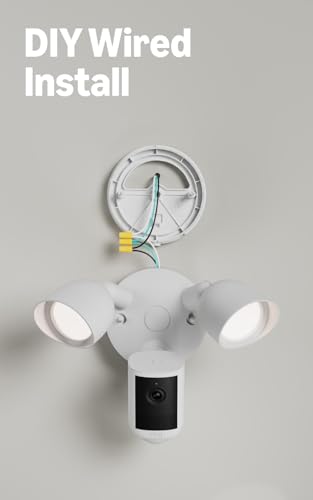 Detalle de Ring Floodlight Cam, Wired (Newest Model): Retinal 2K Video with 6x Zoom and Ultra-Bright Floodlights