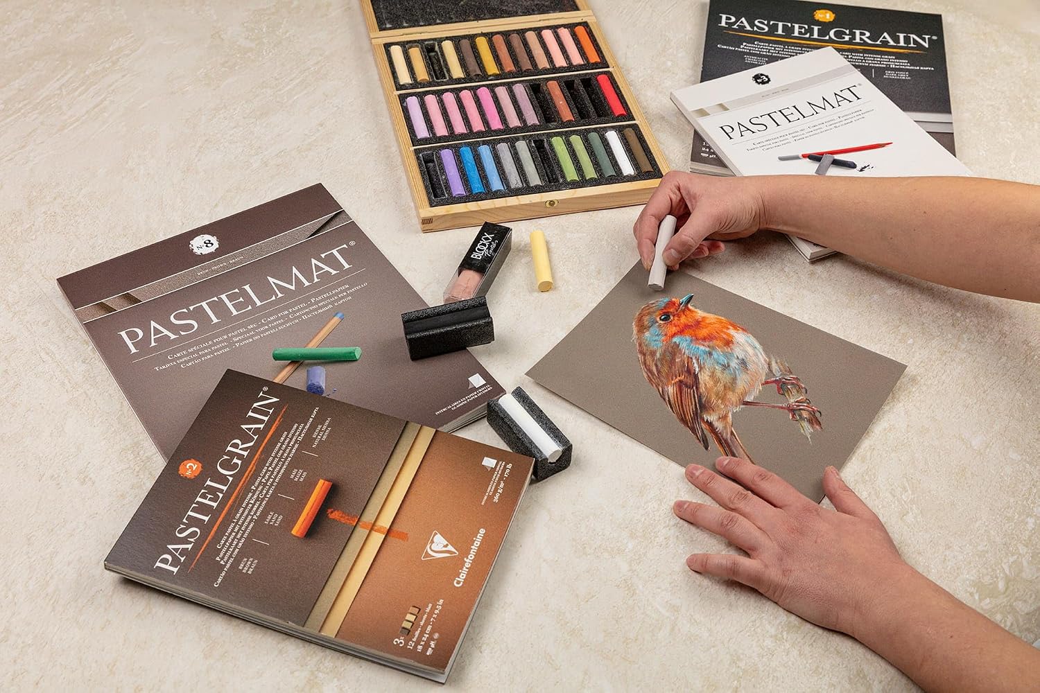 Detalle de Clairefontaine Pastelmat Pastel Card Pad No.4 (12 Sheets) 360gsm, 24 x 30cm – Assorted Colours