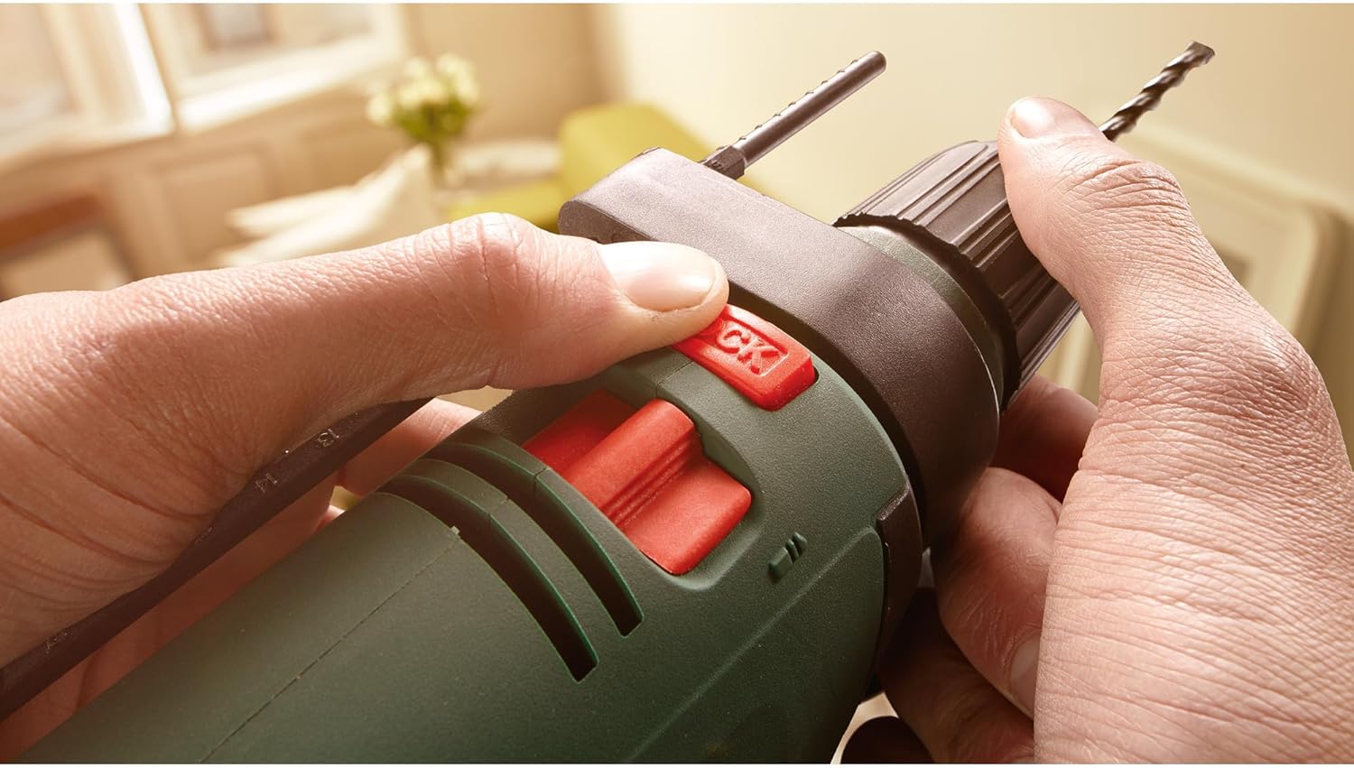 Thumbnail 5 de Bosch EasyImpact 630 Taladro Percutor 630W en Maletín ⚒️