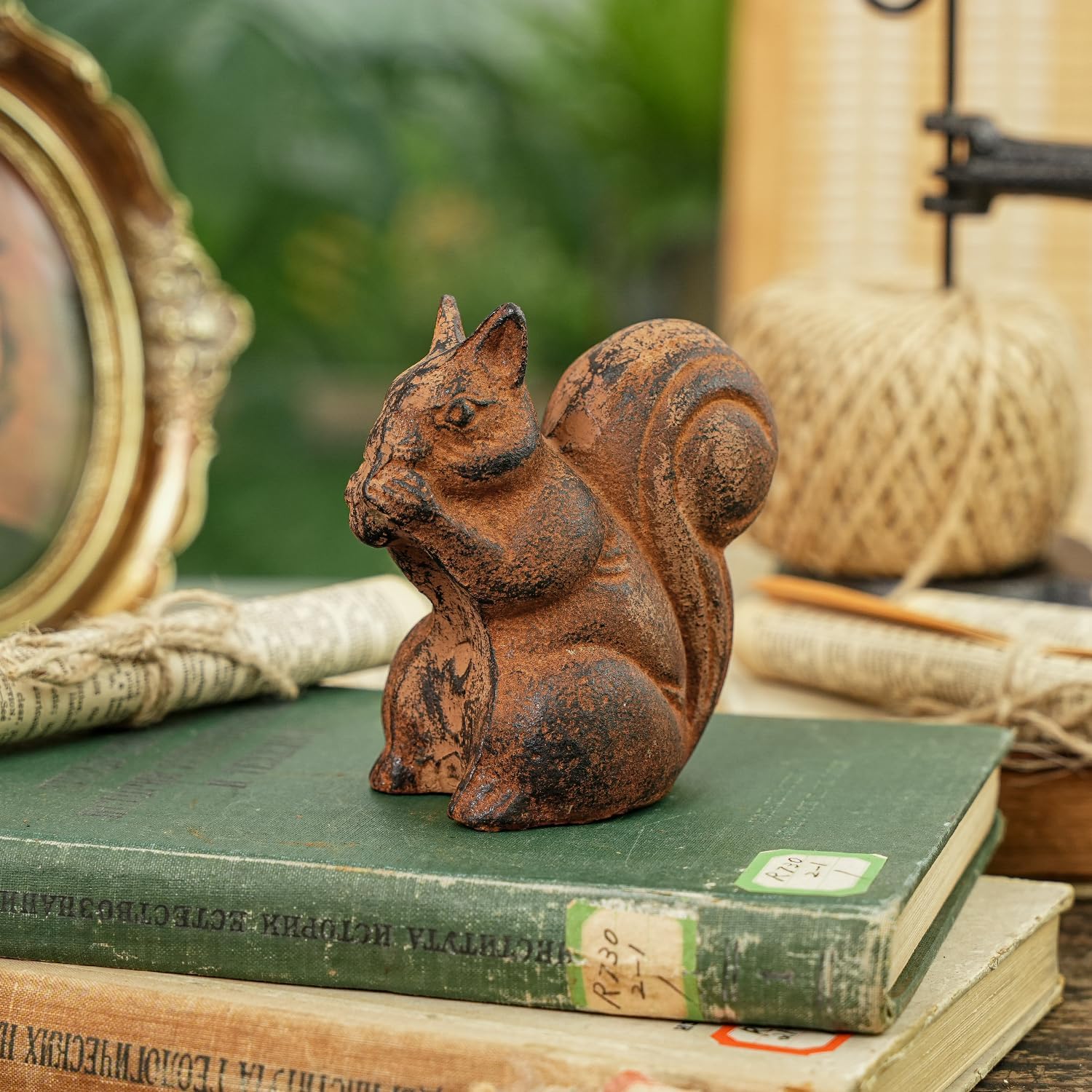 Thumbnail 6 de Sungmor Cast Iron Squirrel Paperweight