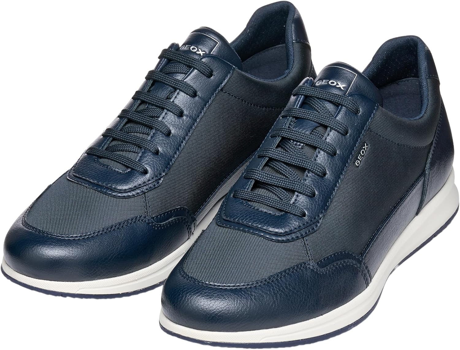 Detalle de Geox U Avery B, Scarpe da Ginnastica Uomo: comfort traspirante e stile quotidiano