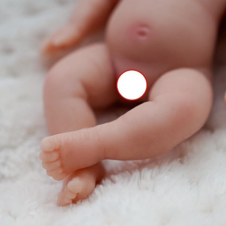 Thumbnail 4 de Mire & Mire 4.5" Micro Preemie Silicone Baby Doll