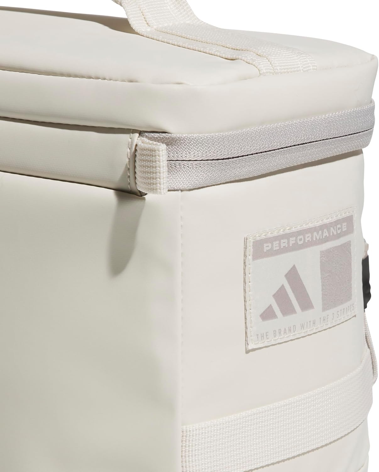 Detalle de adidas Lunch Bag with Insulated Lining