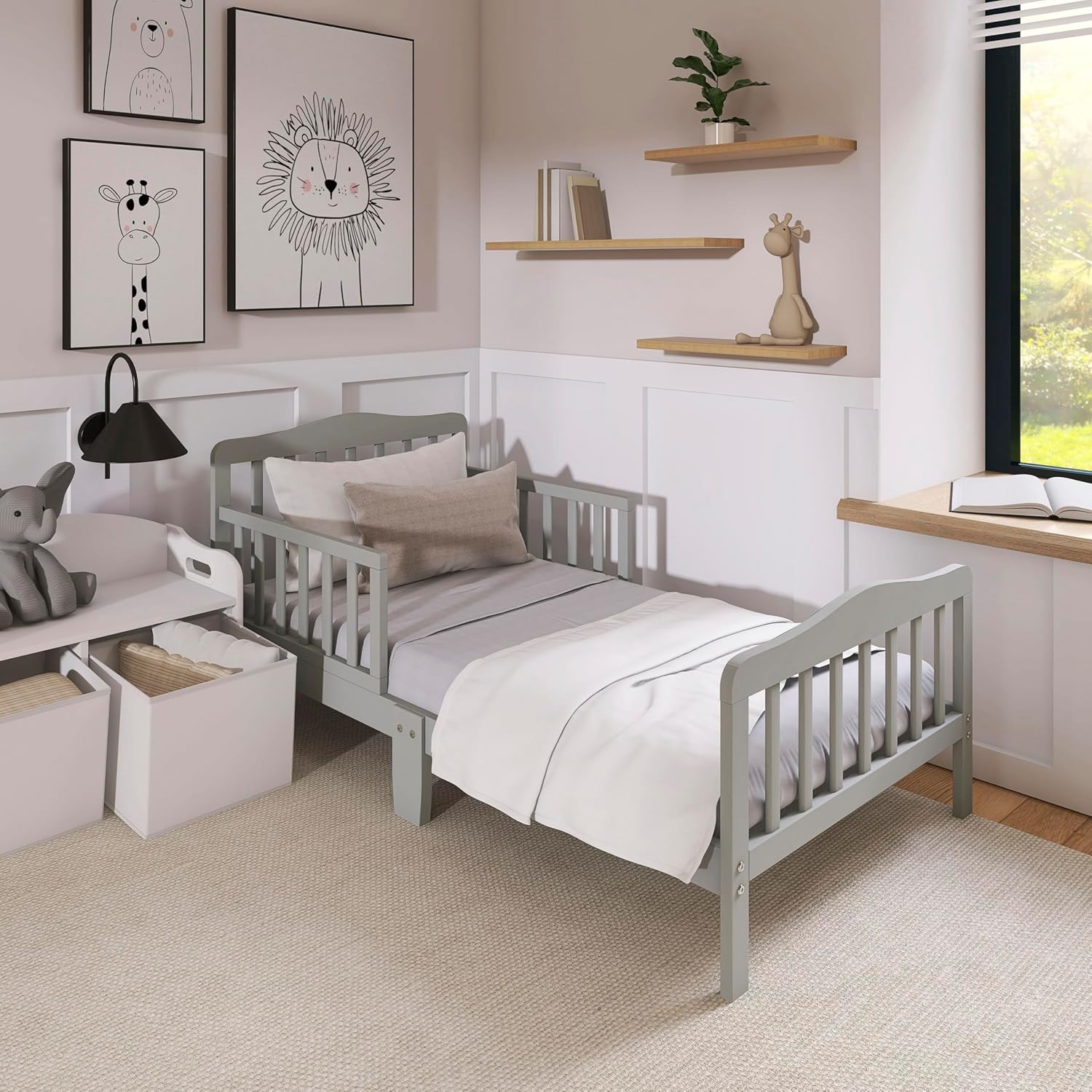 Detalle 2 de Dream On Me Classic Design Toddler Bed 53
