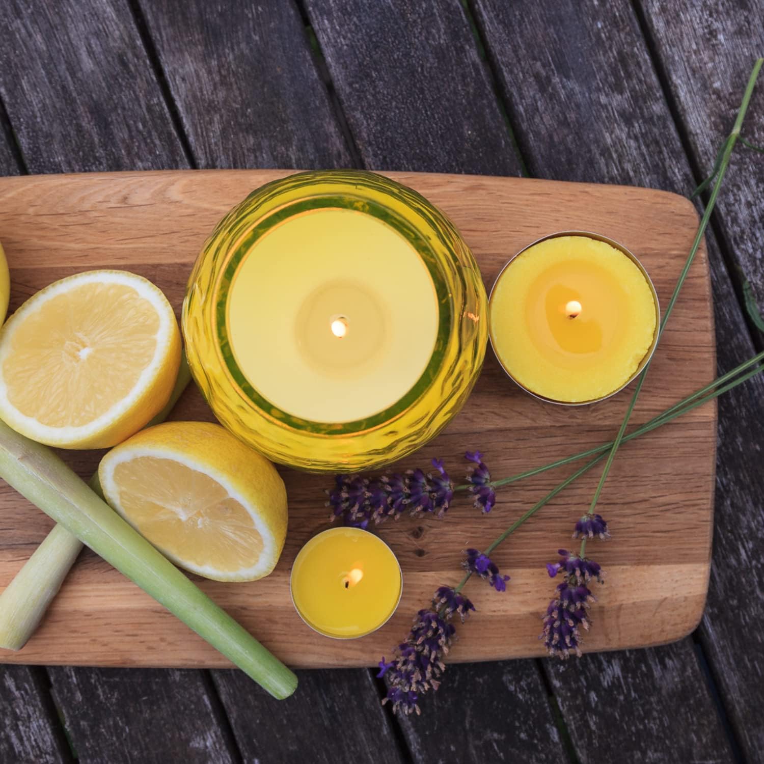 Detalle de Price’s Citronella Scented Tealights (Pack of 4 Maxi Tealights) – fly & insect repellent candles