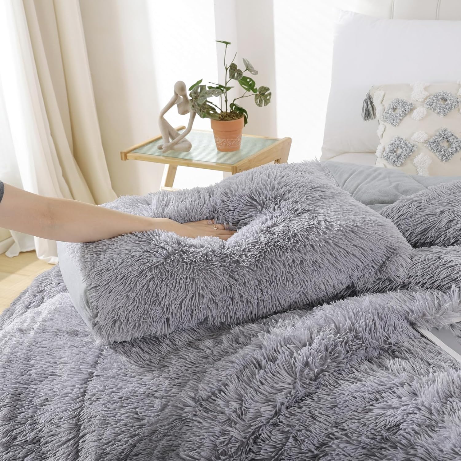 Detalle 1 de Smoofy Fluffy Queen Comforter Set 90x90
