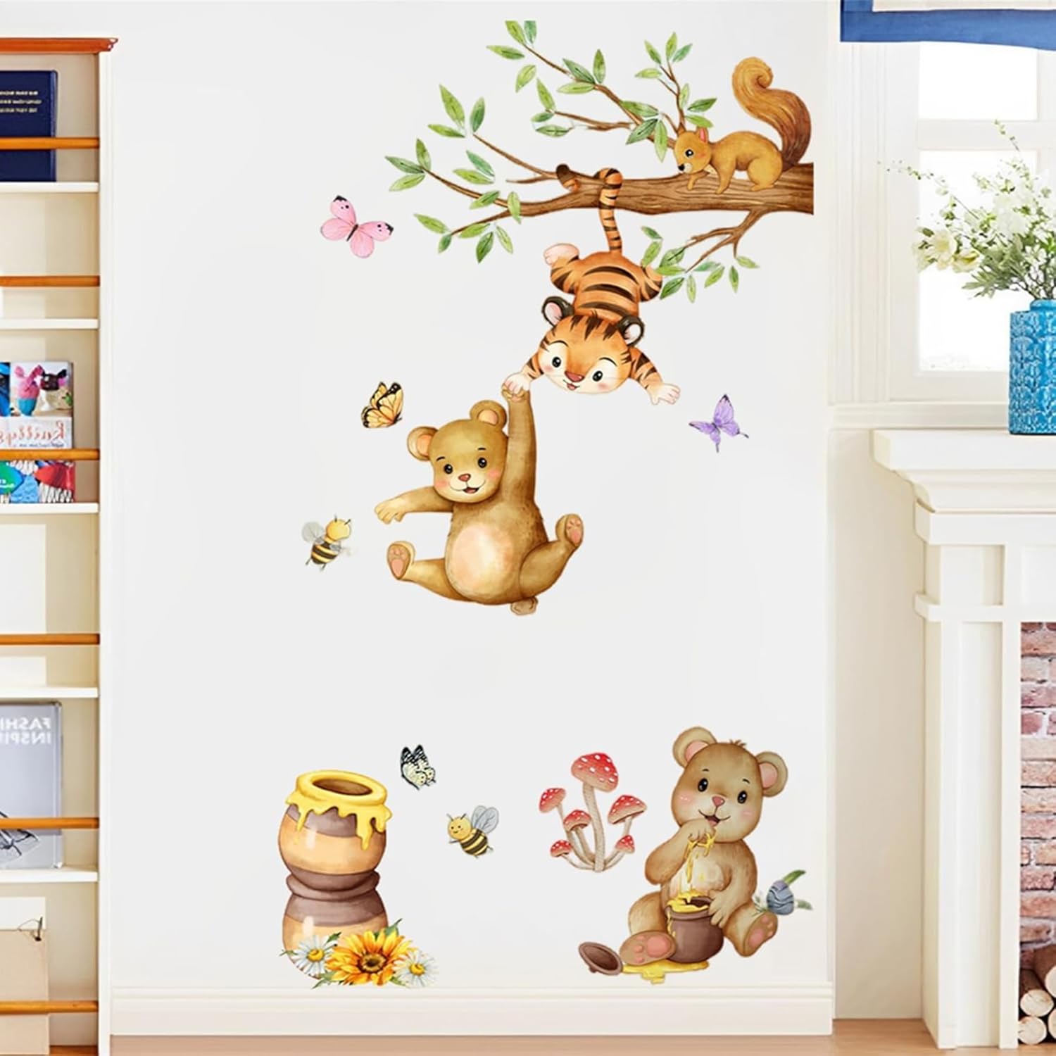 Thumbnail 4 de Bear & Tiger Wall Stickers for Nursery – Watercolour Forest Animal Wall Decals (Squirrel, Bees & Honey)