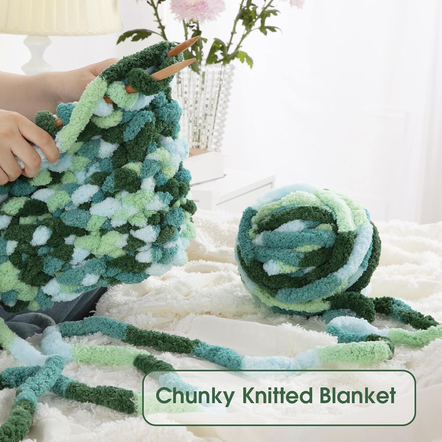 Detalle de HOMBYS Chunky Chenille Yarn 8-Skein Pack