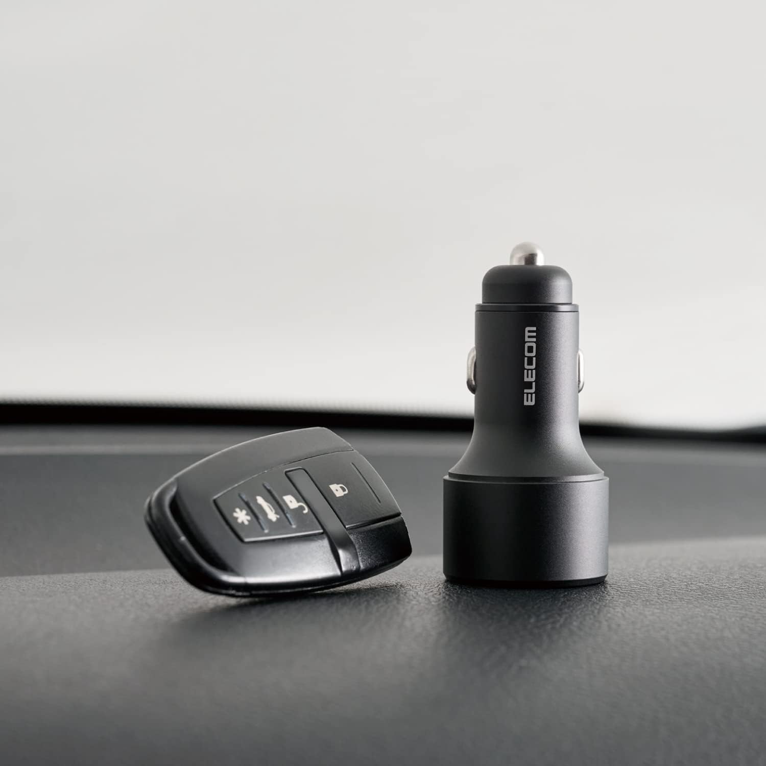 Thumbnail 6 de エレコム EC-DC09BK 車載充電器 USB-C 2ポート・合計40W、USB PD対応