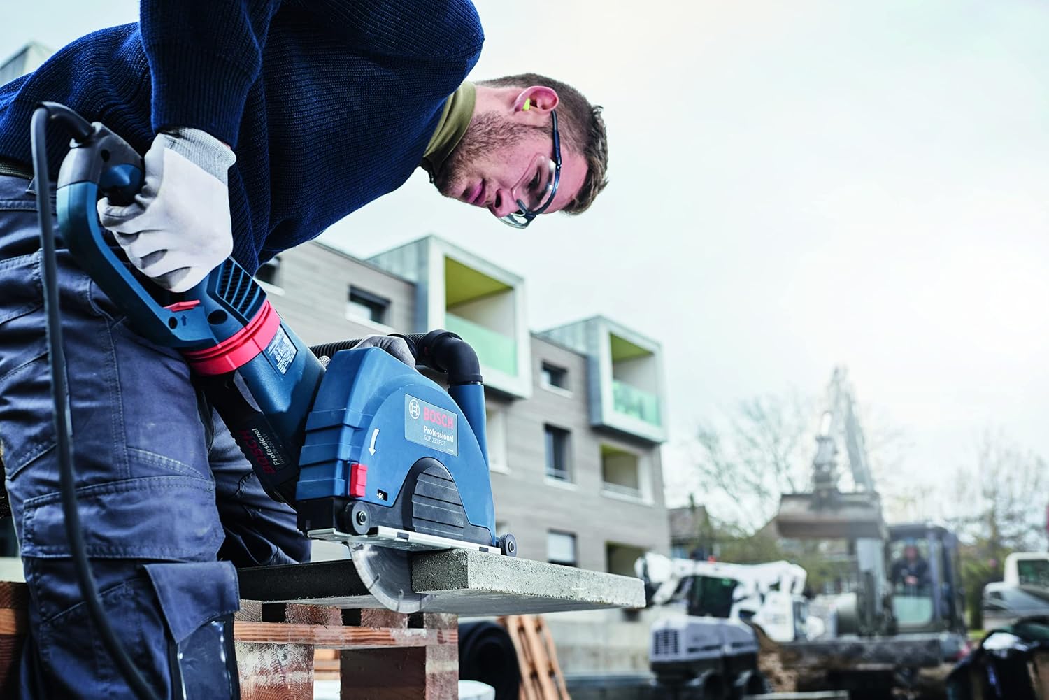 Thumbnail 6 de Bosch Professional Diamanttrennscheibe Standard für Stein – Zubehör für Winkelschleifer (Ø 125 x 22,23 x 1,6 x 10 mm)