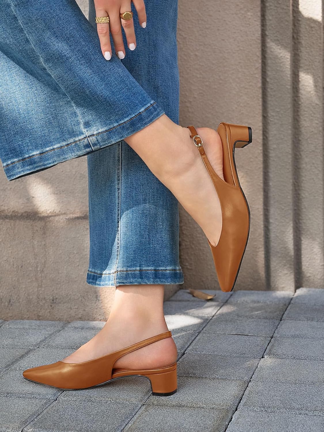 Detalle 2 de Coutgo Slingback Pumps in Faux Leather