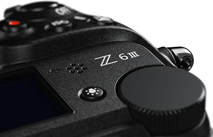 Thumbnail 10 de Nikon Z6 III + NIKKOR Z 28-400mm f/4-8 VR – Komplettset