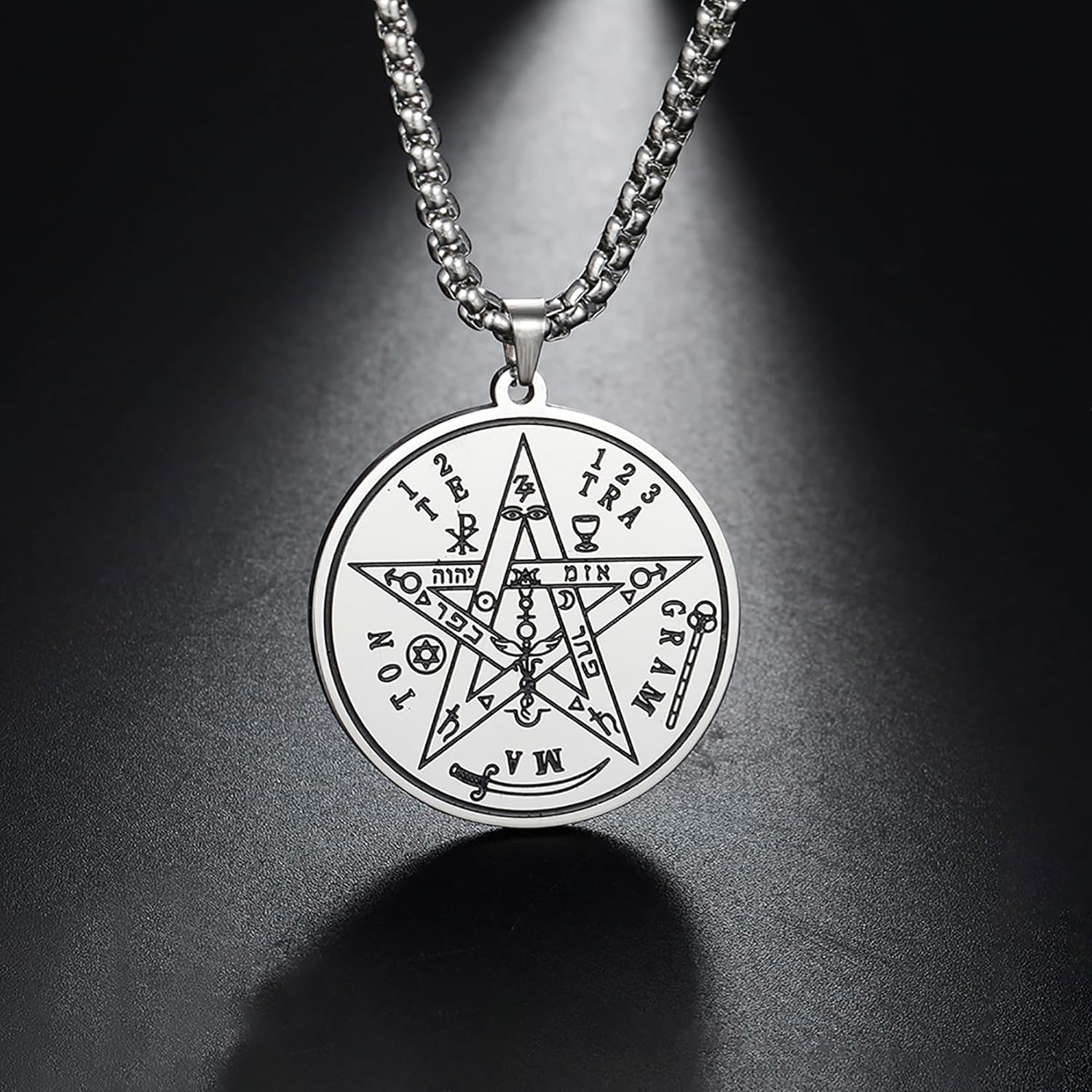 Detalle de EUEAVAN Tetragrammaton Pentagramm Halskette – Schutzamulett aus Edelstahl