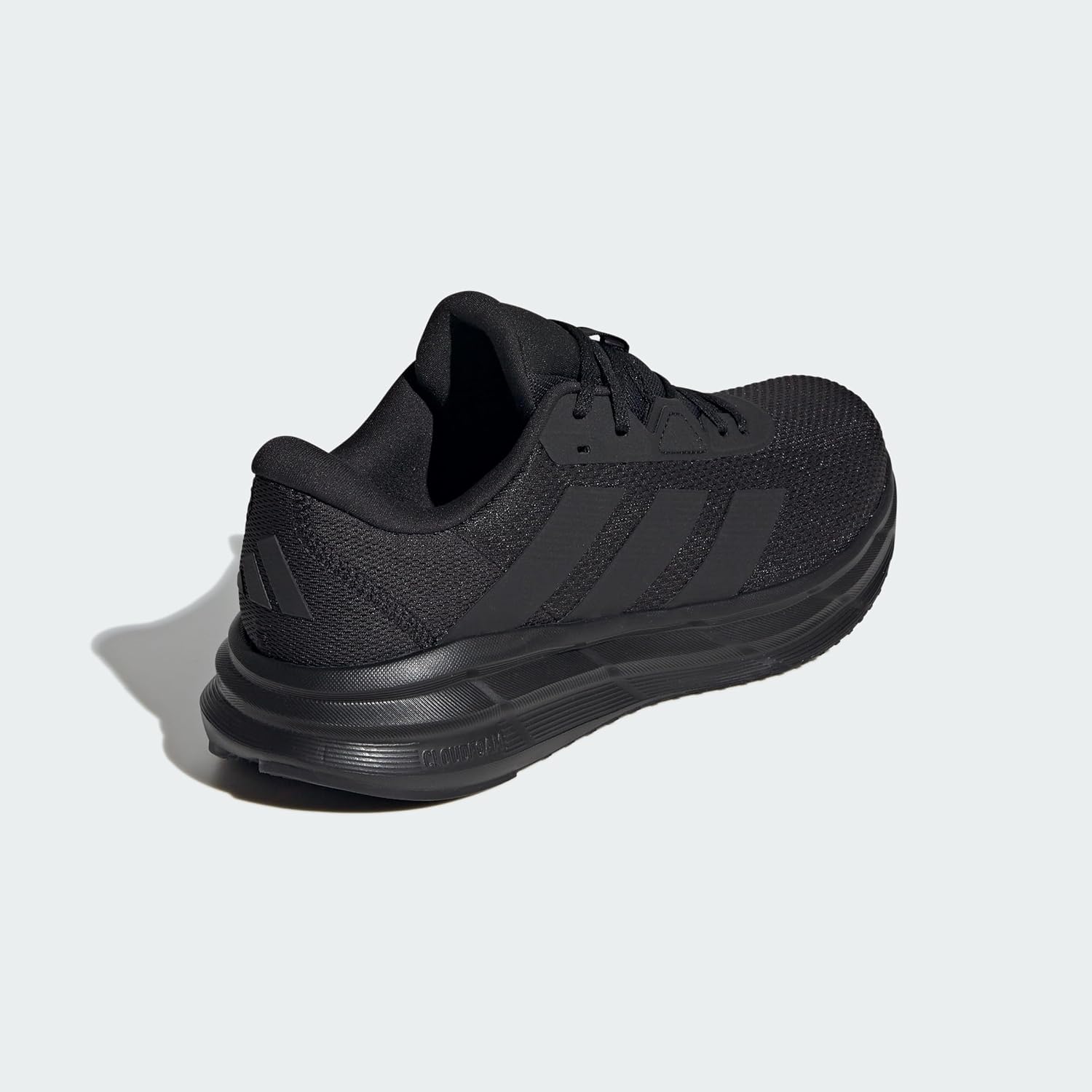 Detalle 2 de adidas Galaxy 7 para hombre: zapatilla de running con Cloudfoam y empeine textil