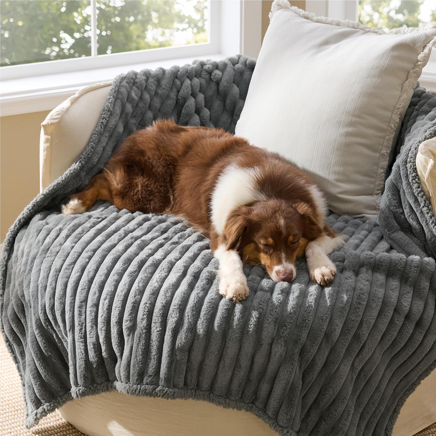 Detalle de Bedsure Waterproof Dog Blanket, 50x60