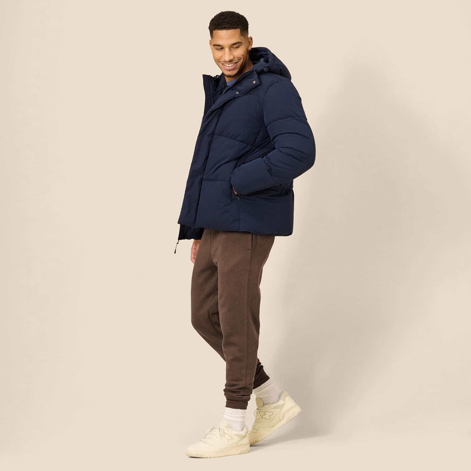 Thumbnail 4 de Amazon Essentials Herren Jogginghose aus Fleece – bequeme Passform, entspannt, alltagstauglich