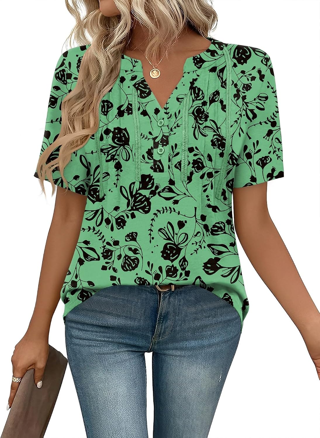 Detalle de IECCP Women’s short sleeve button dressy tunic top with V-neck pleated detailing