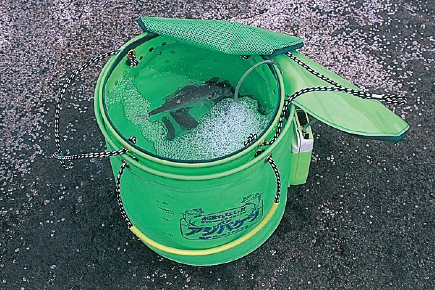 Detalle 2 de 第一精工 活かしバッカン アジバケツ EVA製・水抜き穴付き