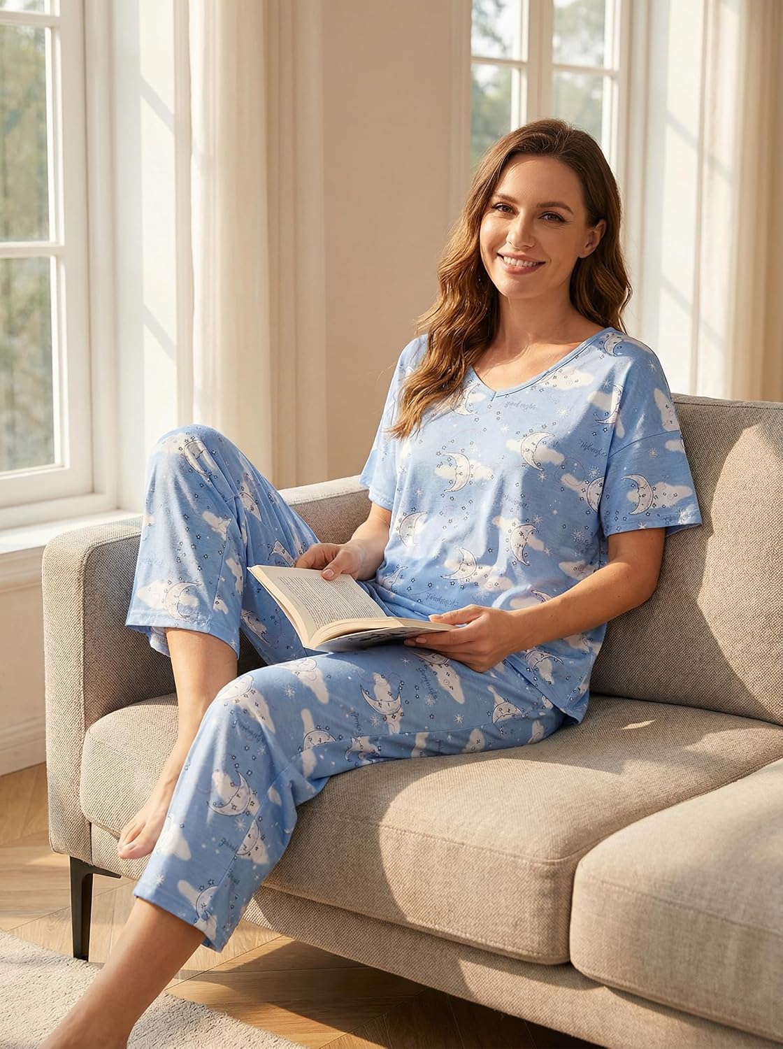 Thumbnail 1 de CHUNG Women Cotton Blend Pyjamas Set: Short Sleeve Top + Capri Pants (Plus Size S-3XL) Sleepwear
