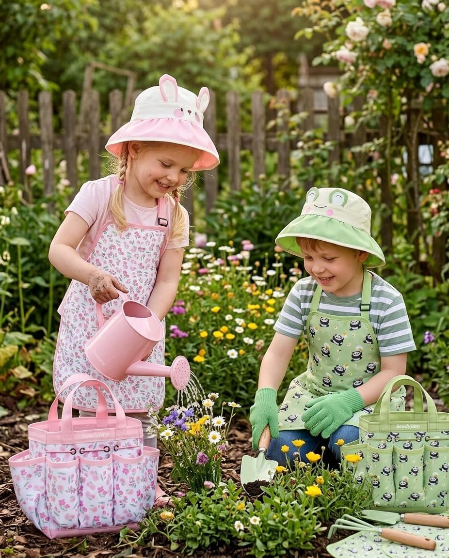 Detalle de Seedypop Kids Gardening Tool Set Toys – 8-Piece Garden Kit with Real Wood Tools, Hat, Apron, Gloves & Storage Bag (Pink Flower)