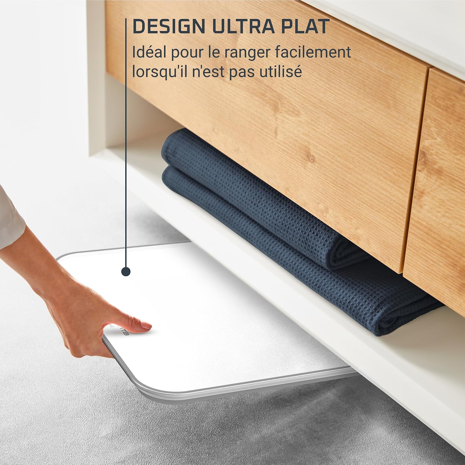 Detalle de Rowenta Classic 2.0 personenweegschaal met onzichtbaar led-display en glazen plateau