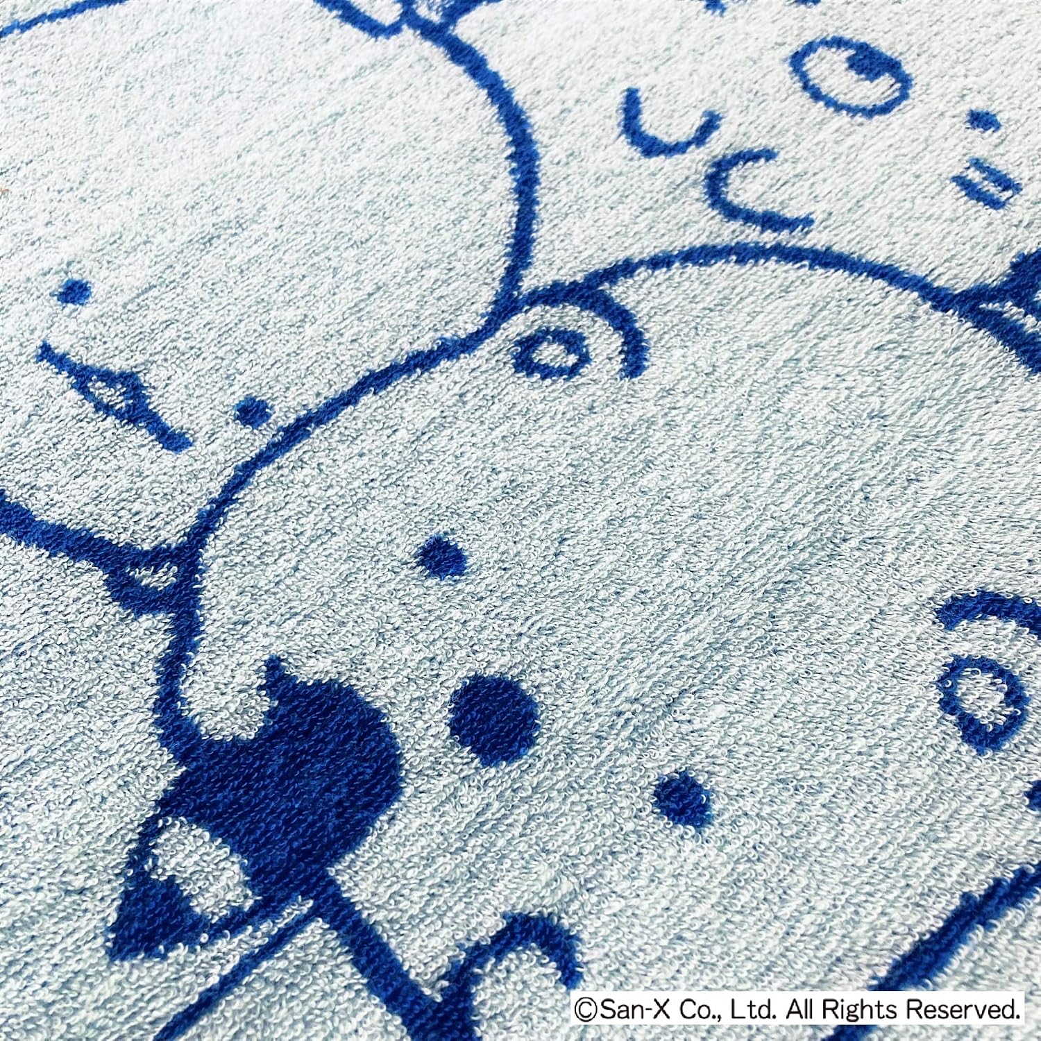 Detalle de MORIPiLO すみっコぐらし 伸縮タオル枕カバー 32x52cm 子供・大人兼用