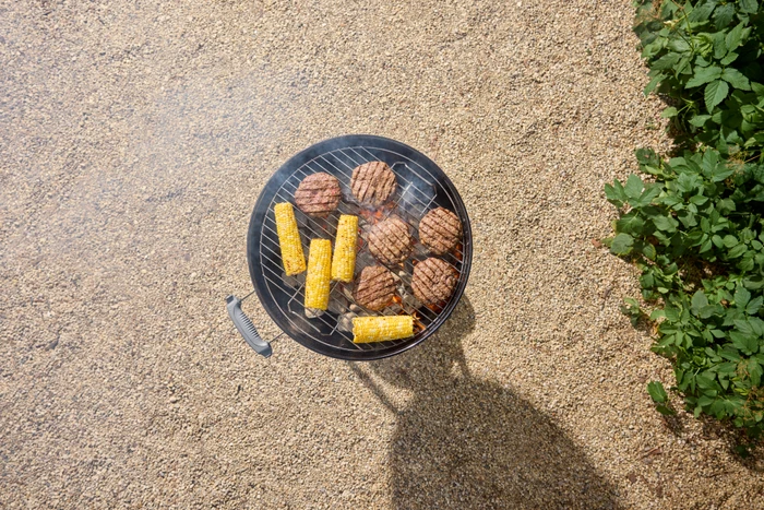 Thumbnail 7 de Weber Original Kettle 47 cm Schwarz – Holzkohlegrill für direktes & indirektes Grillen