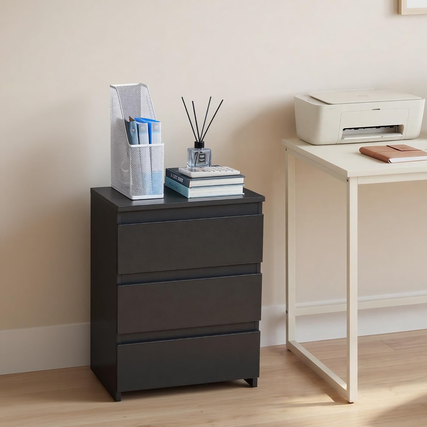 Detalle 2 de Yaheetech 3-Drawer Nightstand
