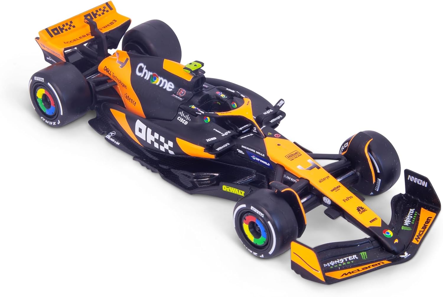 Detalle 1 de Bburago F1 Formula 1 McLaren MCL38 (2024) Norris 1:43 die-cast model car replica