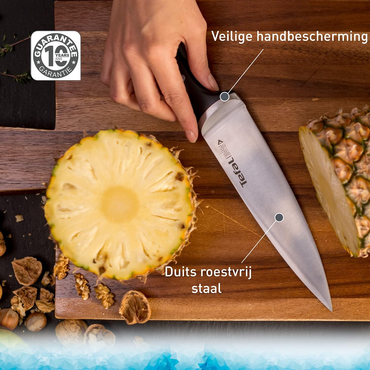 Detalle de Tefal Ice Force K2320614 santokumes 18,5 cm met Duitse staalsoort