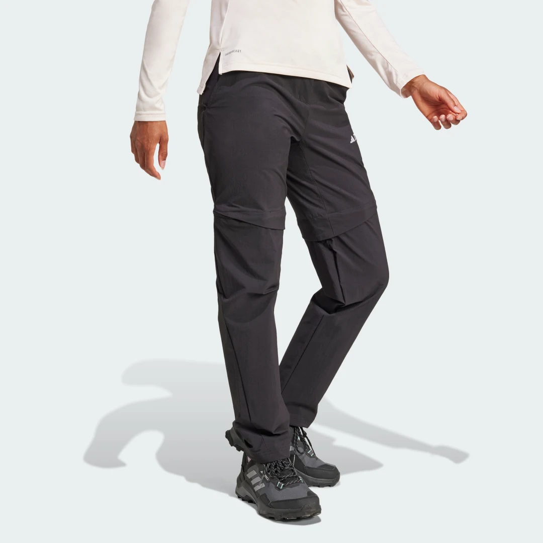 Detalle 2 de Pantalón Terrex Multi Zip-Off de Adidas: versatilidad para outdoor en negro