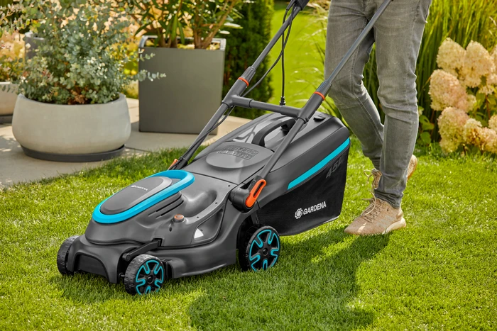 Thumbnail 7 de GARDENA PowerMax 37/1800 G2 Elektrorasenmäher für Rasenflächen bis 425 m²