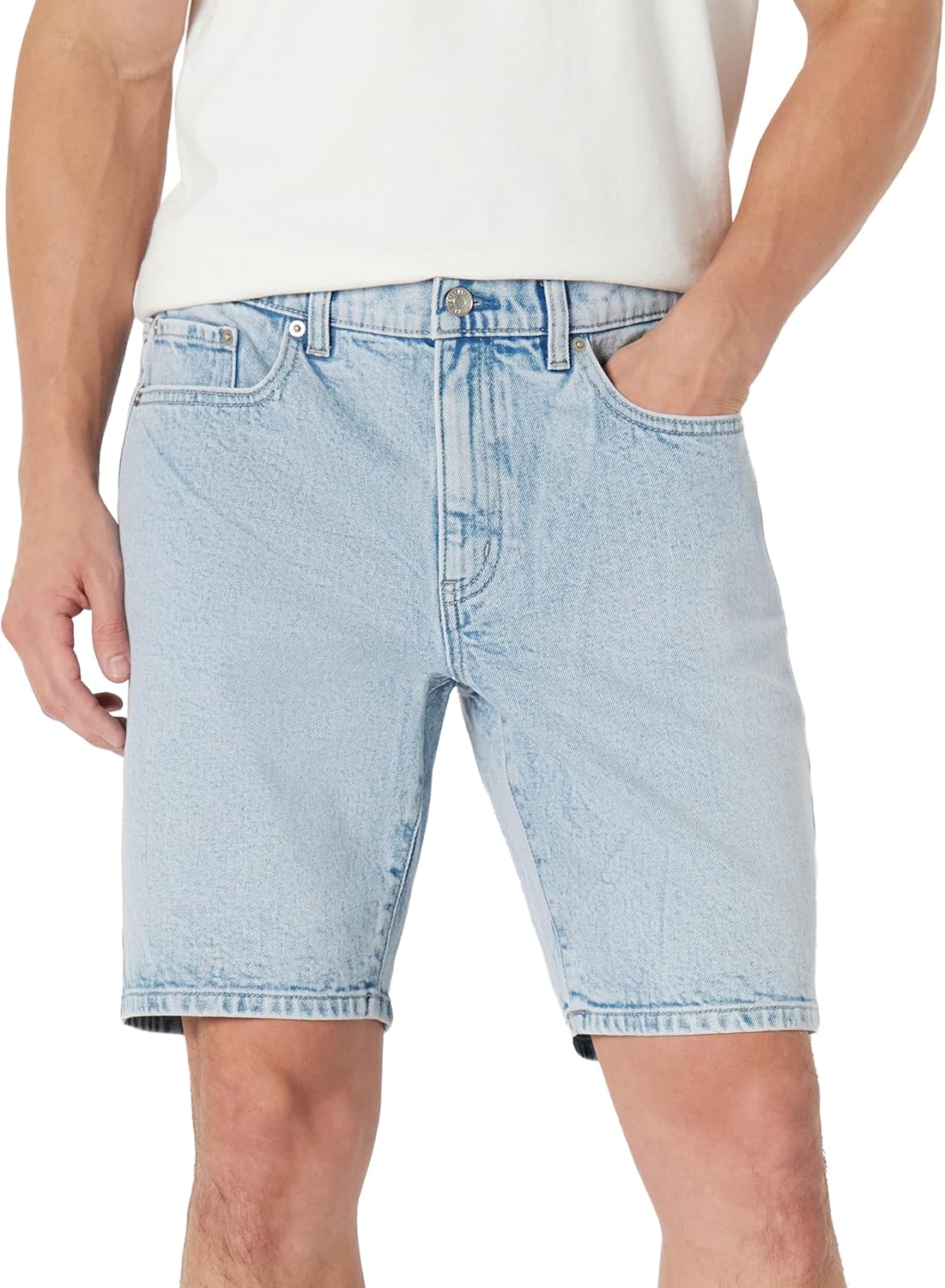 Detalle de Amazon Essentials Herren Straight-Fit-Stretch-Jeansshorts – robuste Allrounder für warme Tage