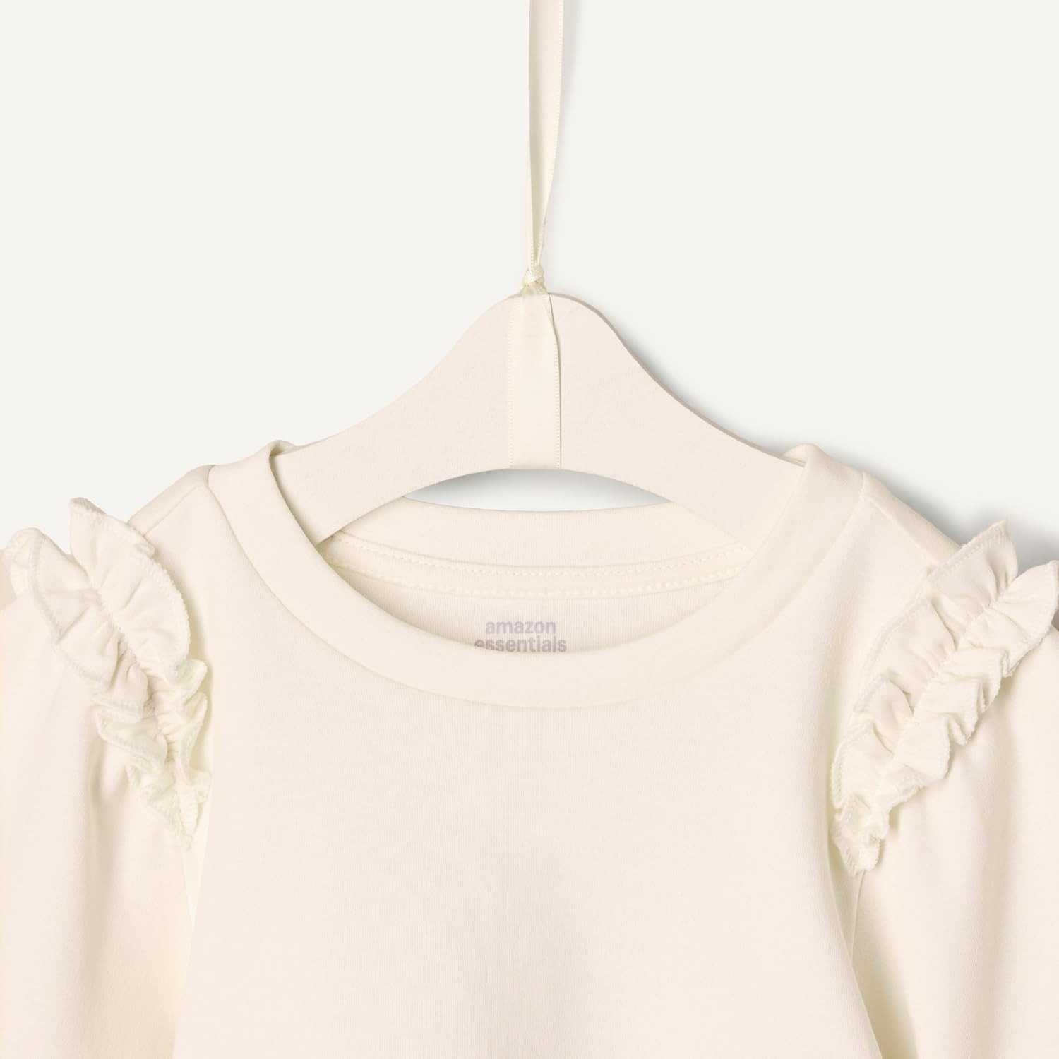 Detalle de Amazon Essentials x Sofia Grainge Babies, Toddlers, and Girls' 3/4 Sleeve Knit Top (Pack of 2)