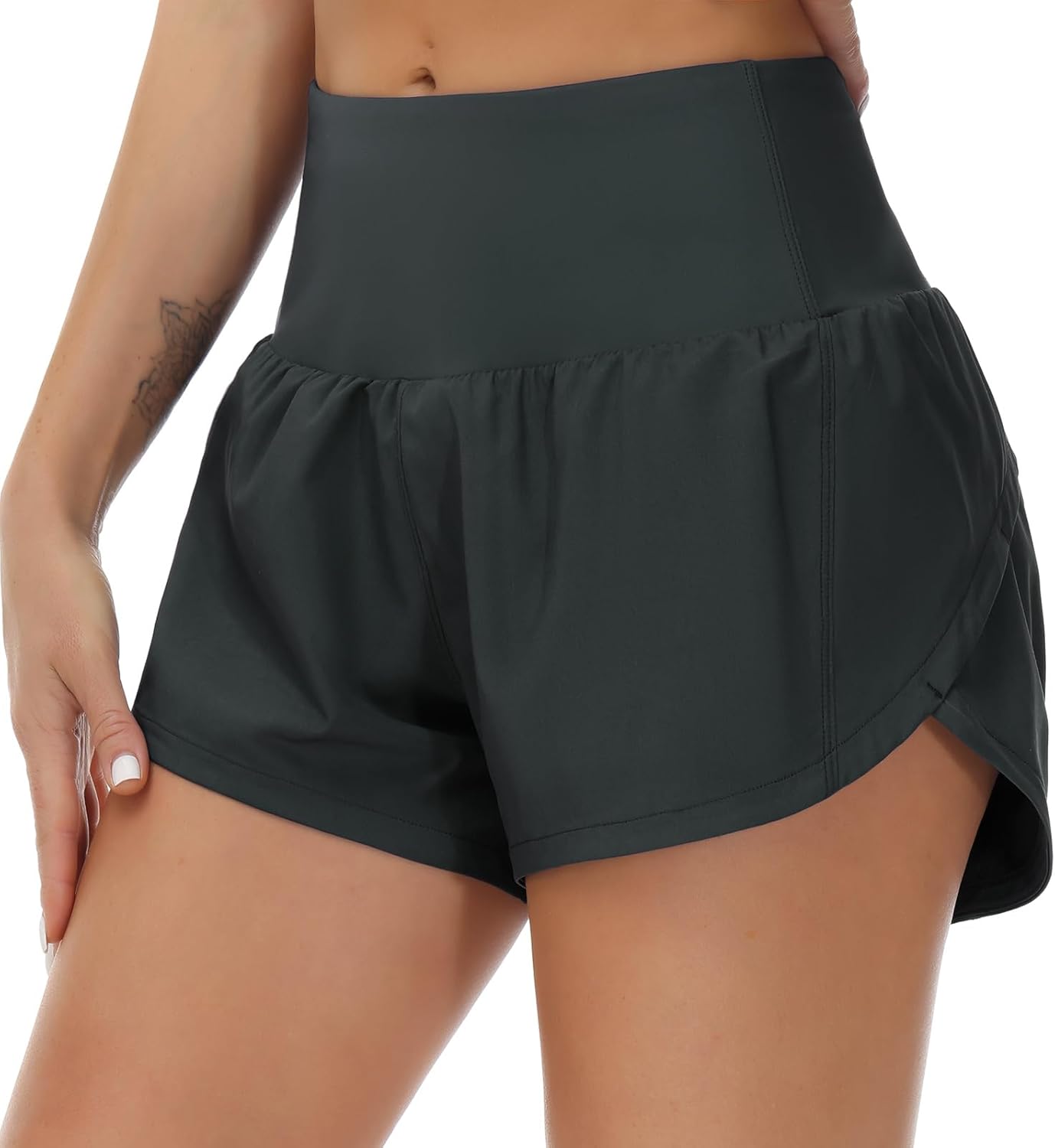 Detalle de THE GYM PEOPLE Women's High Waisted Running Shorts with Mesh Liner and Pockets