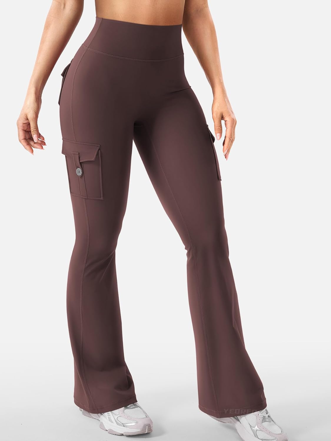 Detalle 2 de YEOREO CoreFlex flare training leggings with hidden pockets (high-waisted, no front seam) for women
