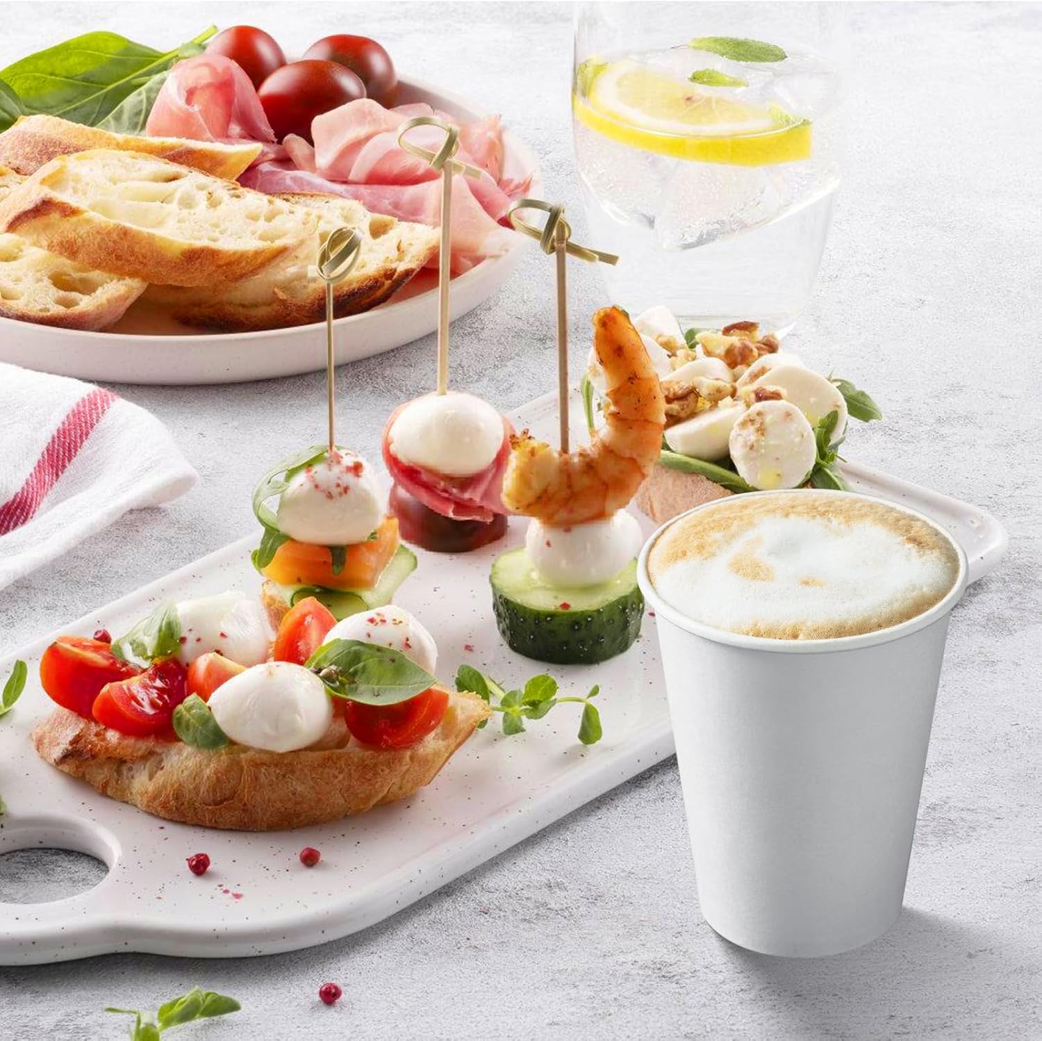 Detalle 2 de WUHUIXOZ 240 pcs Disposable Paper Cups, 12 oz, White, Recyclable